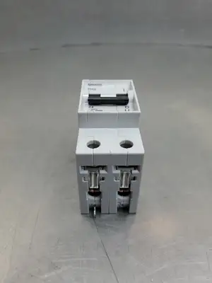 USED Siemens 5SX22 C4 Circuit Breaker, 4 Amps, 400V, 2 Pole