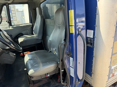 Used 2006 INTERNATIONAL 4300 SBA4X2 Box trucks Indiana US | Miedema Asset Management Group #1414593