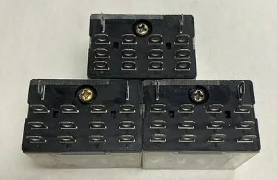 New | in-Stock OMRON LY4 Miscellaneous Equipment (Electrical & Power) | Surplus Asset Holdings #1190584