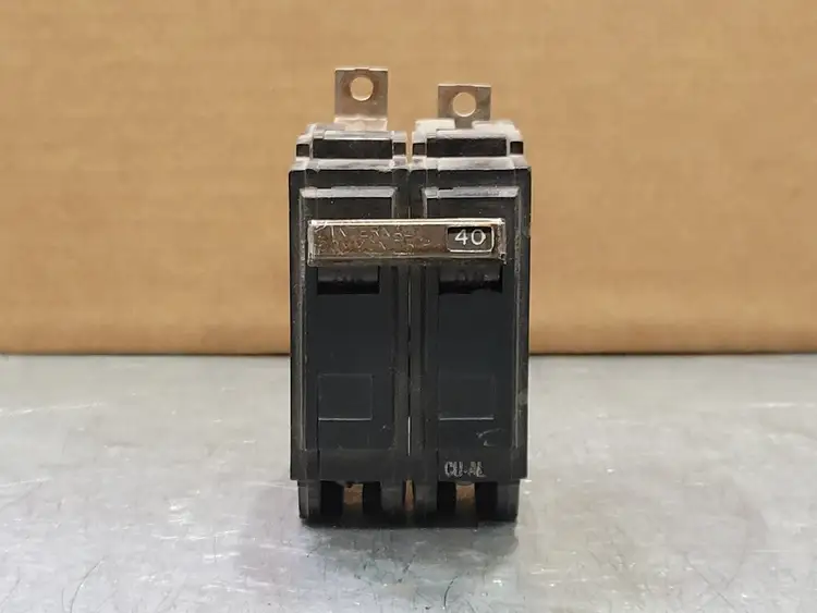 Used GENERAL ELECTRIC THQL240 Switchgears British Columbia CA | Lenmark #243326