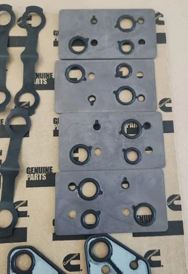 *NEW SURPLUS* Cummins 3332291 Rocker Lever Cover Gasket Kit + Warranty!