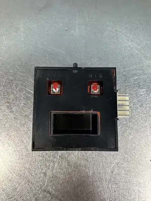 YASKAWA CURRENT TRANSFORMER MODULE UND-300B/100 (BIN-1.5.1)