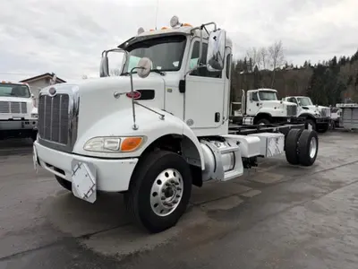 Used 2015 PETERBILT 337 Cab Chassis trucks Washington US | Puget Sound Truck Sales #1546512