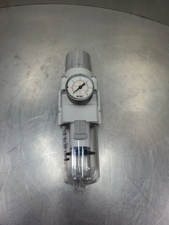 Used SMC _UNKNOWN_ Air Pressure Regulators South Carolina US | Palmetto Automation #1165977