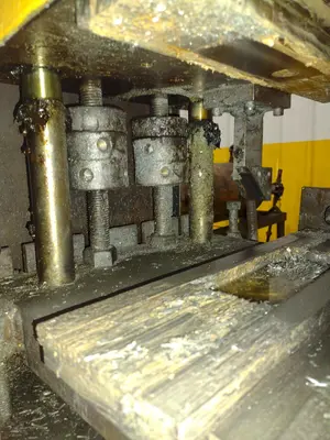 7 TON AIRAM ARDCOR PNEUMATIC 4 POST CUTOFF PRESS: YOBRO #25223