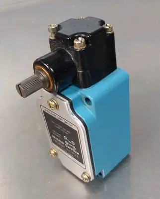 Honeywell 11LS1 Precision Limit Switch Loc4B30