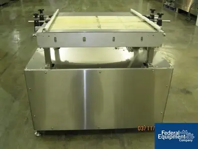 Unknown 30" x 18" BELT CONVEYOR