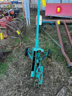 Used _UNKNOWN_ _UNKNOWN_ Sawmill Bandsaws Ohio US | Myron Bowling Auctioneers Inc #1518761