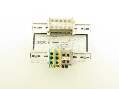 Toyozumi Dengenkiki ES21-01KB1 Transformer 1PH 240-200V Pri 100V Sec 1kVA