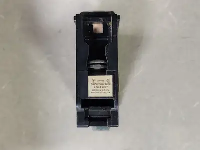 Used WESTINGHOUSE QNBL1015 Switchgears British Columbia CA | Lenmark #242310