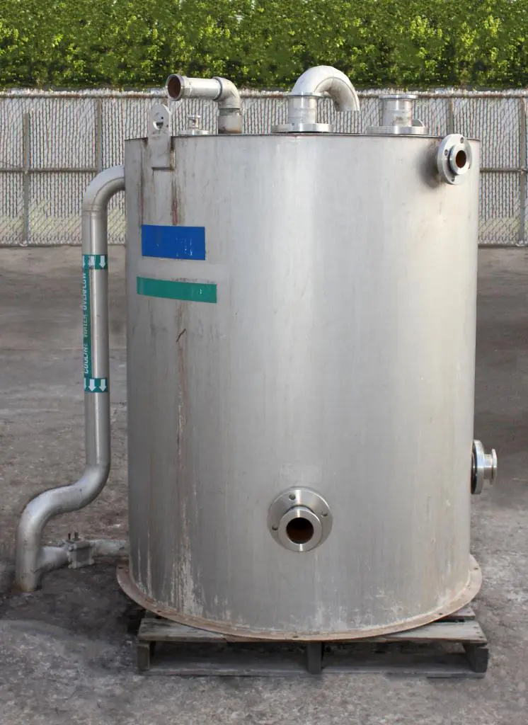 SPC7223  Tank 375 gallon vertical tank, Stainless Steel