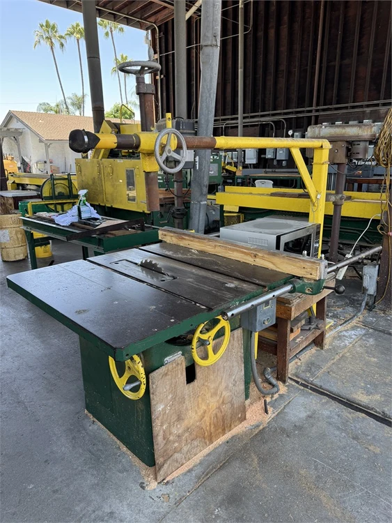 Used DELTA/ROCKWELL _UNKNOWN_ Woodworking Table Saws California US | MachineryMax #1295175