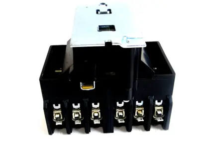 NEW CUTLER HAMMER AR660X 6 POLE CONTROL RELAY 480V 60HZ