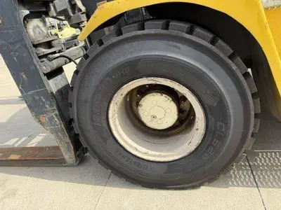Used 2022 YALE GDP360EF Internal Combustion Forklifts: Pneumatic Tire Illinois US | Somerset Equipment Sales #1546147
