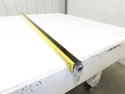 Schmersal SLC440COM-E-1290-14 Safety Light Curtain Emitter Only -Parts or Repair