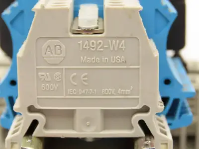 Allen Bradley Sprecher+Schuh Terminal Block Fuse DIN Rail Lot of 120