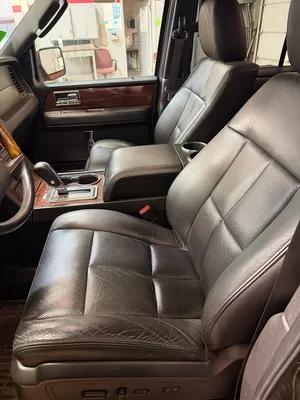 2012 LINCOLN MPV NAVIGATOR | Levy Recovery Group (7)