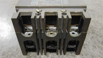 Westinghouse HFB3125 Circuit Breaker 125 Amps 600VAC Used