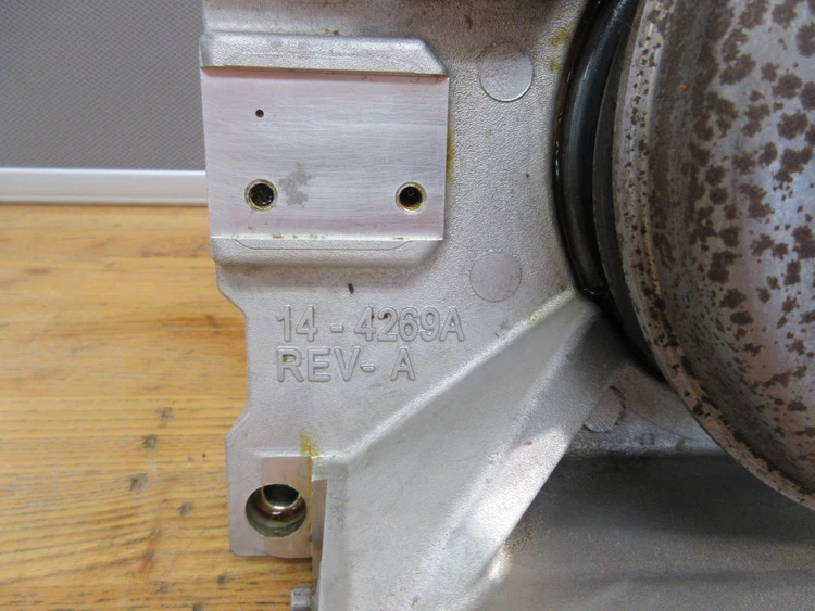 Used 2013 USED HAAS PARTS AND TOOLING 30-11056 INLINE 40 TAPER TRP ASSY SINGLE PORT Parts Minnesota US | Machinesused.com #1340463