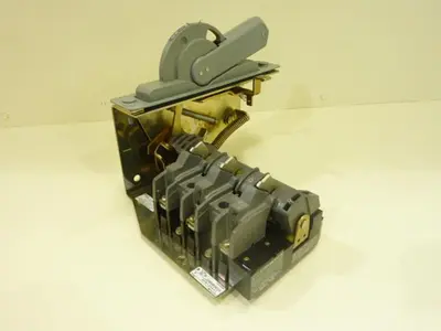 USED ALLEN BRADLEY 1494F-N30 SER A