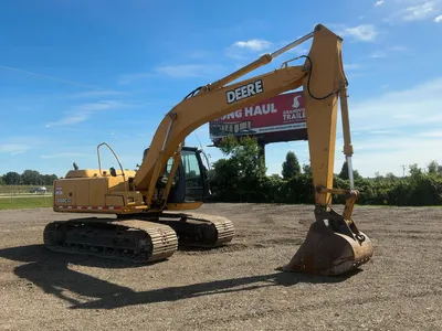 Used 2005 JOHN DEERE 200C LC Crawler Excavators Michigan US | Miedema Asset Management Group #1444936