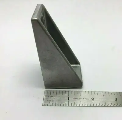 Used FLEXLINK ANGLE BRACKET GUSSET 90-DEG, ALUMINUM Miscellaneous MRO | Maverick Industrial Sales #1121792