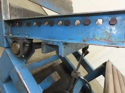 Hutco 36"x 60" Gravity Roller Conveyor Tipper Load Unloader 45° Tilt 2.5"Rollers