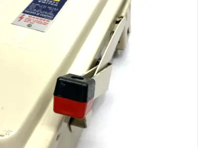 USED SCHNEIDER ELECTRIC SQUARE D SAFETY SWITCH, HEAVY DUTY, FUSIBLE, 30A 3-POLE 20HP