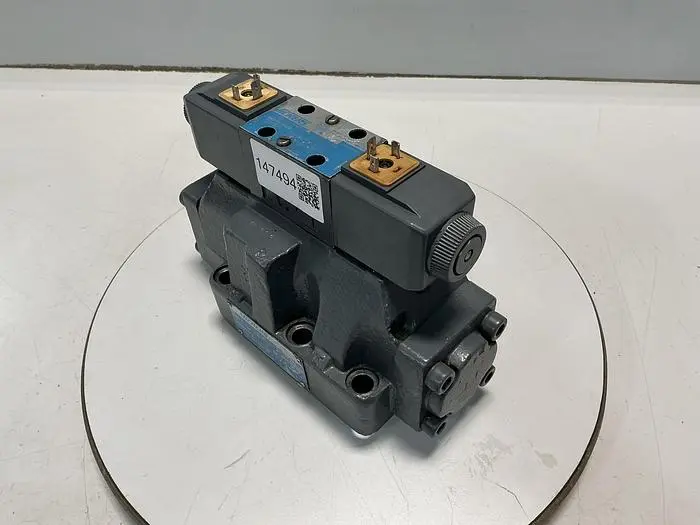 USED VICKERS DG4V-3-6C-M-U-HL7-60-B13