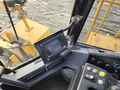 Used 2004 CATERPILLAR 990 Skid Steer Loaders British Columbia CA | Lenmark #277799
