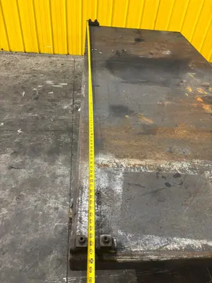 108' X 48" HYDRAULIC LIFT TABLE: STOCK #23555