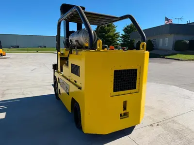 Used _UNKNOWN_ _UNKNOWN_ Liquid Propane Forklifts Ohio US | Myron Bowling Auctioneers Inc #1574152