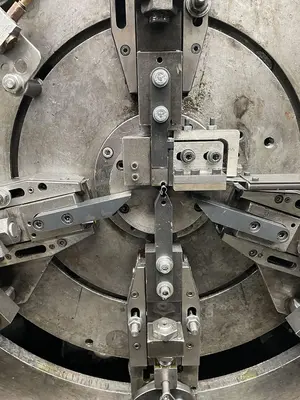 USED BUCH DCM-200 4/40 SPRING MAKING
