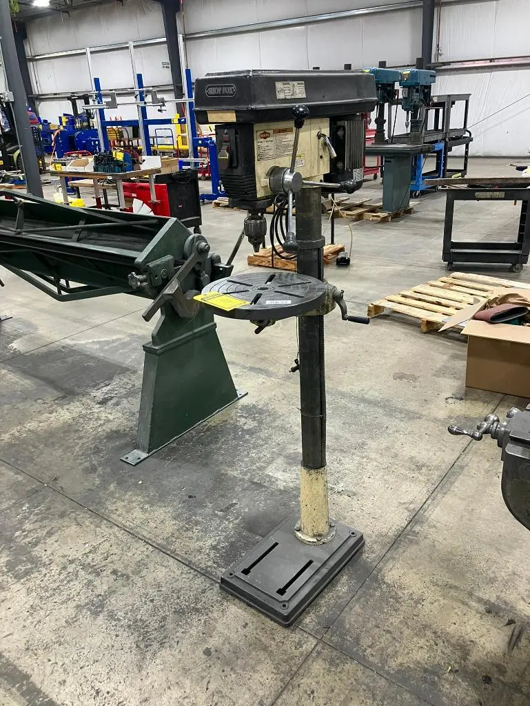 Used _UNKNOWN_ _UNKNOWN_ Drill Press (Woodworking) Minnesota US | Myron Bowling Auctioneers Inc #1541743