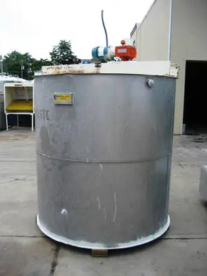 1000 gallon Stainless Steel Mix Tank, Proquip bridge agitation.