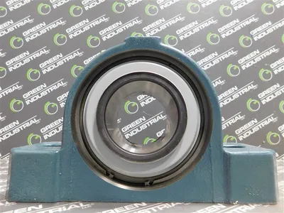Dodge P2B-S2-207RE Pillow Block Bearing 2-7/16" Bore Diameter 070305 Used