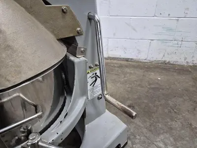 USED SPAR SP-22HI