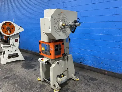Used 2010 SANGIACOMO PRESSE T 20 CE Gap Frame (OBS) Presses Ohio US | HGR 24 #1561841