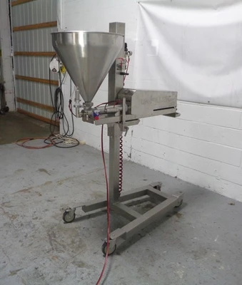 Used 2019 UNIFILLER UNIVERSAL 1000I SV FS Depositors California US | BakeryEquipment.com #1554788
