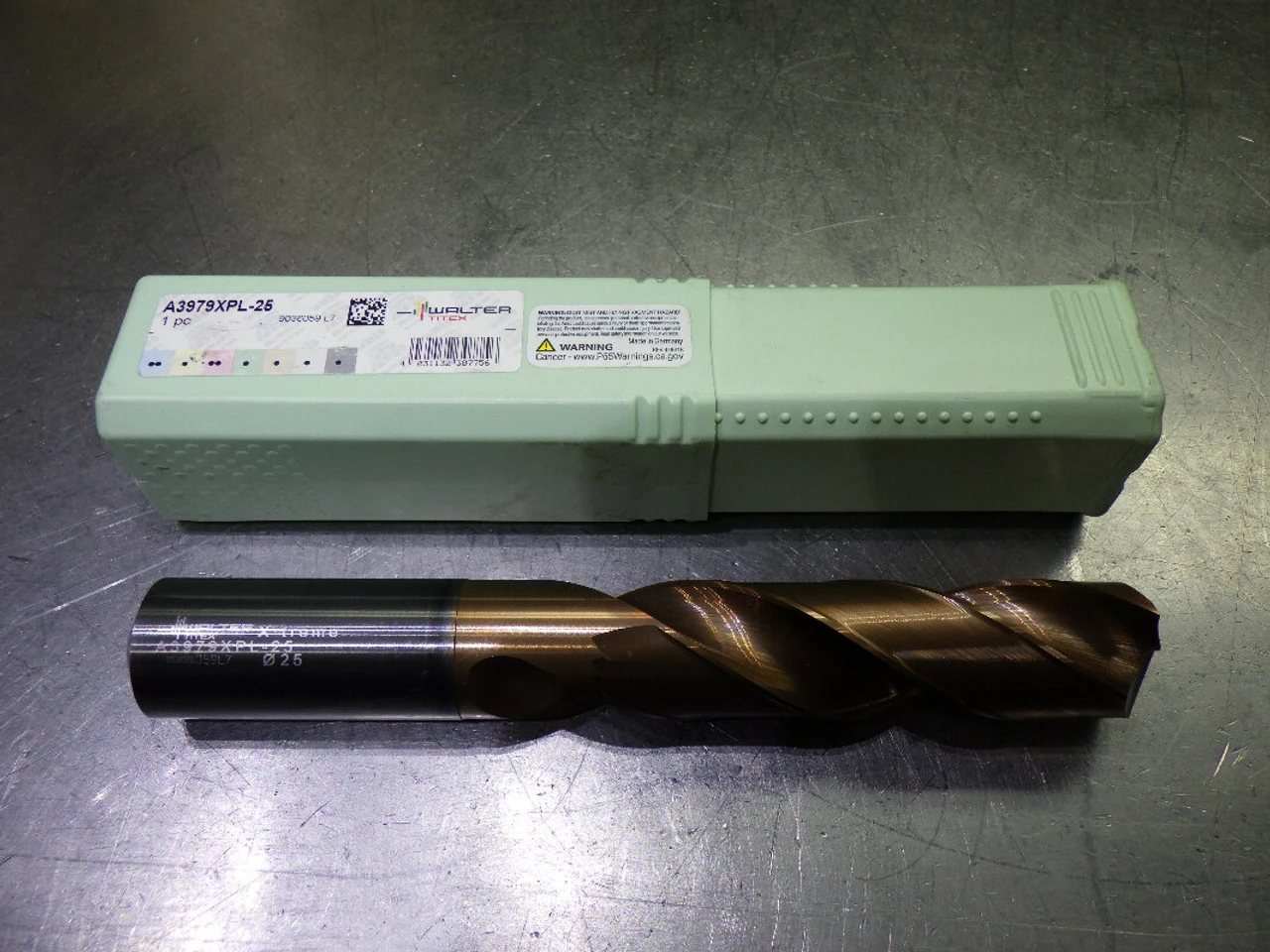 Walter 25mm Carbide 5xD Drill 25mm Shank A3979XPL-25 (LOC483A)