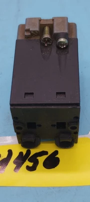 USED Telemecanique Z..-BV3