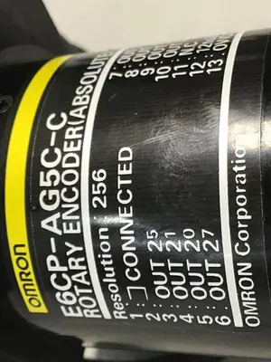 USED OMRON E6CPAG5CC