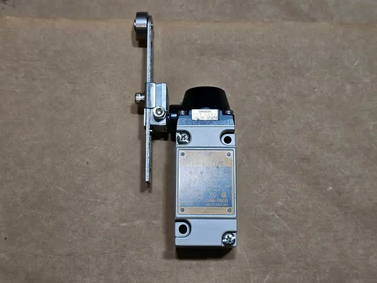 Used OMRON D4A-0500 Switchgears British Columbia CA | Lenmark #1438288