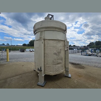 2,200 Gallon SS Jacketed Pressure Mix Tank with 7.5HP Agitator