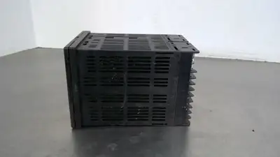 USED AZBIL SDC46