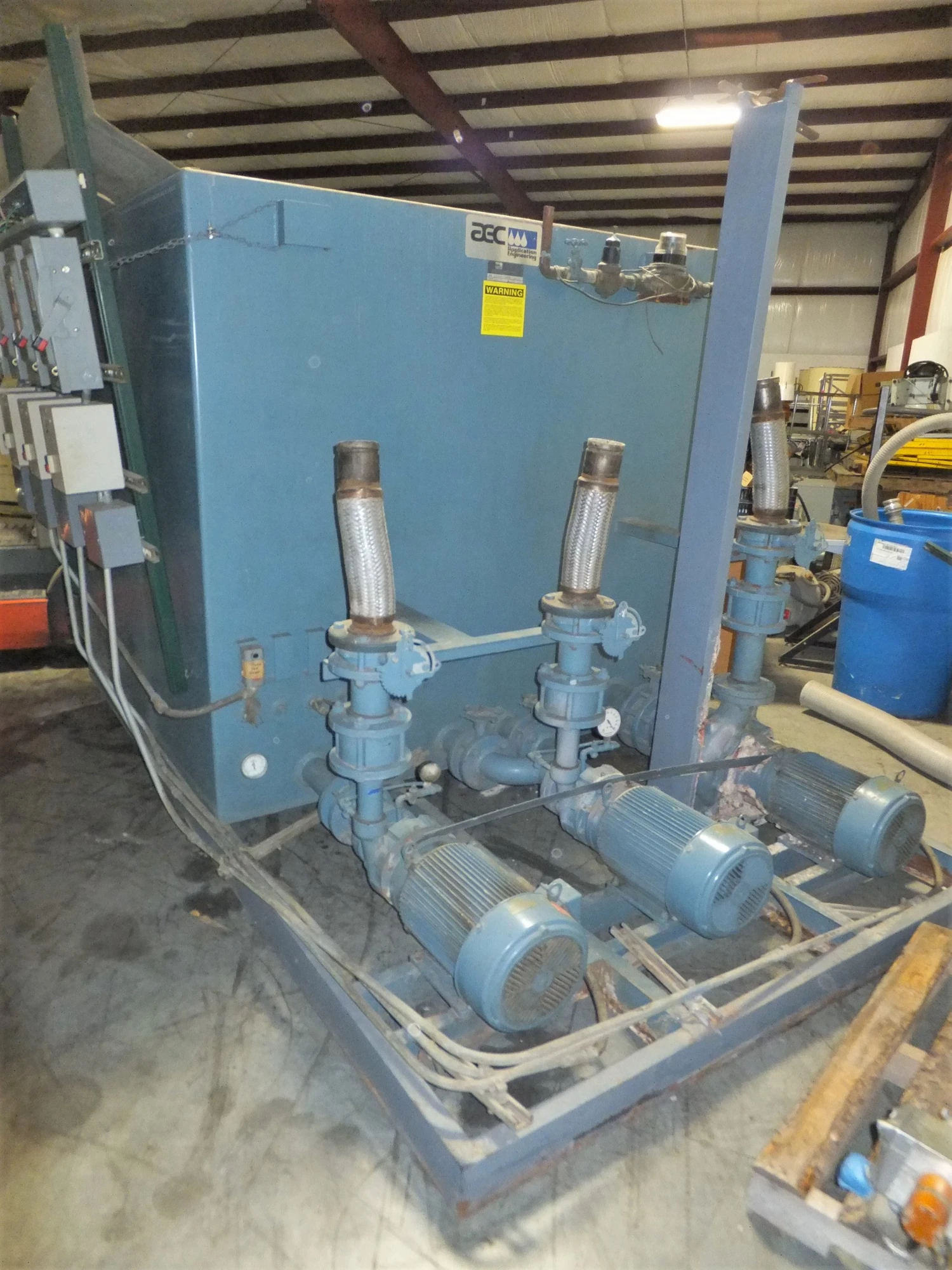 AEC Water Circulating Tank & Pumps (666 Gallon)