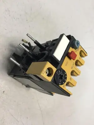 USED ALLEN BRADLEY 193-BSB 60 SER B