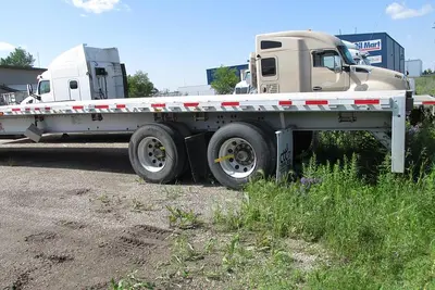 Used 2016 DOONAN 53 FT TANDEM ALUMINUM Flatbed Trailers Manitoba CA | Conquest Truck & Auto Sales #1421319
