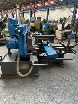 USED 2005 TMJ PP 501