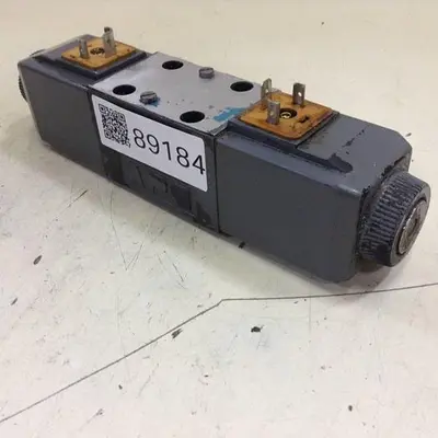 USED VICKERS DG4V-3-6C-M-U-HL7-60